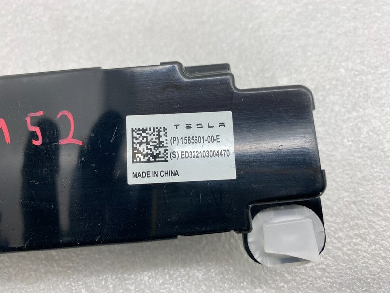 1585601 00 E ⭕ 2020-2024 Tesla Model Y MY WiFi Bluetooth Antenna Module Unit 1585601-00-E