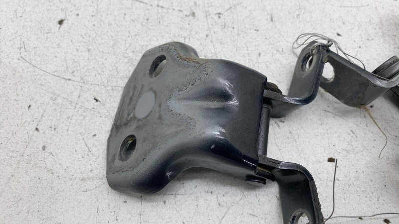2019-2024 Subaru Forester Front Right Upper & Lower Door Hinge Closure Assist RH