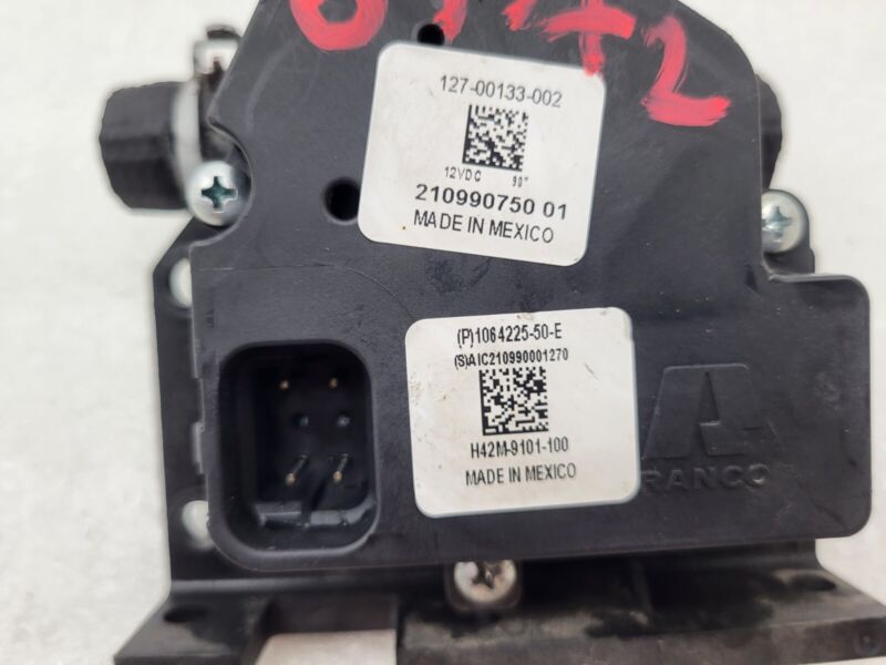 2016-2020 Tesla Model X Coolant Pump Cooling Valve Actuator 3-Way 1064225-50-E
