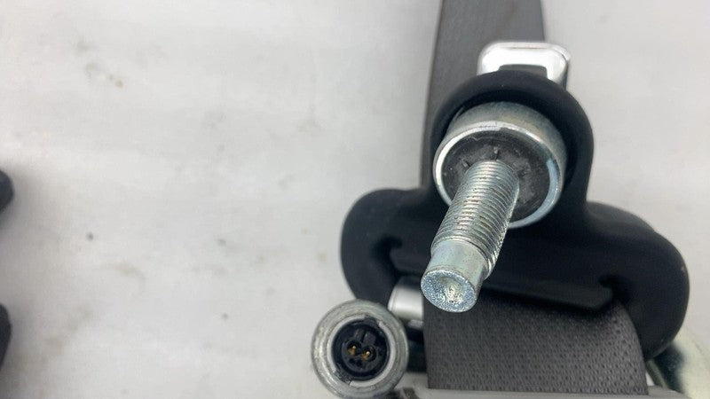 ⭕22-24 Lucid Air Grand Touring Rear Left/Right Seat Belt & Retractor P