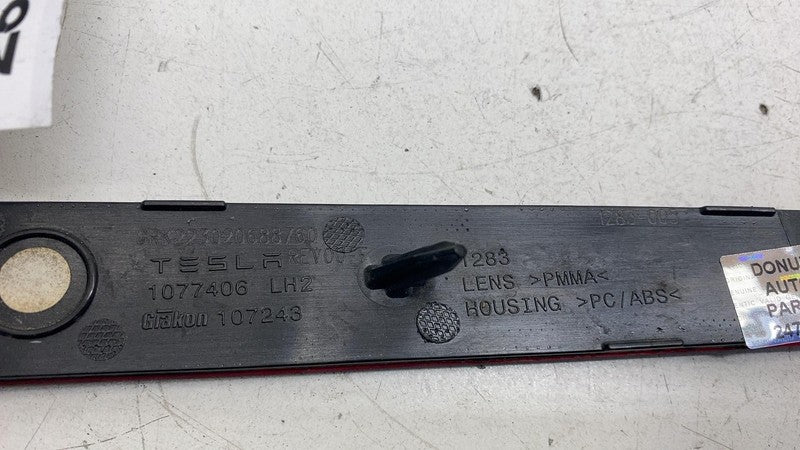 ⭕ 17-23 Tesla Model 3 Rear Driver Side Bumper Light Reflector Lamp Lef