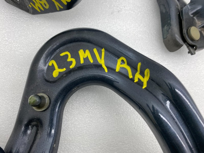 1660526 00 A ⭕2020-2023 Tesla Model Y Front Leff & Right Hood Hinge 1660526-00-A/1660527-00-A