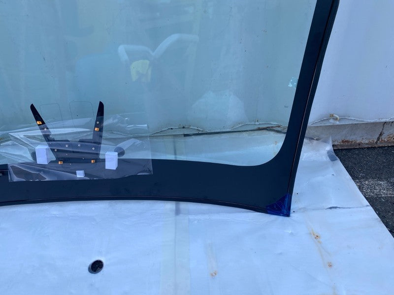 ⭕ 2024-2026 Tesla Model 3 Front Windshield Glass Wind Screen Assy 1715