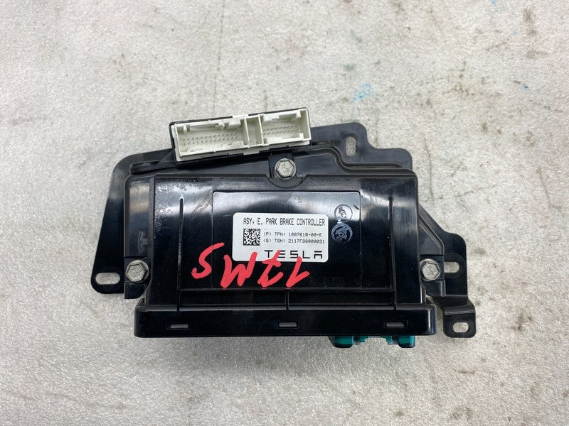 1007511 00 A ⭕ 16-20 Model S Power Liftgate & ECU Park Assist & Brake Module OEM 1007511-00-A