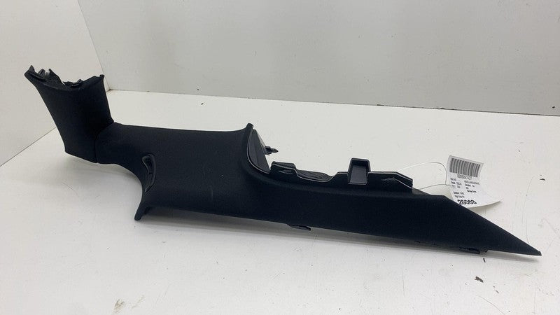 186754420E ⭕24-25 Tesla Model 3 Passenger Side C-Pillar Upper Trim Cover Right 1867544-20-E
