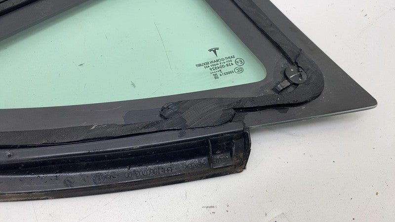 1080703-00 ⭕ 2017-2020 Tesla Model 3 Rear Left Quarter Fixed Window Glass LH OEM 1080703-00