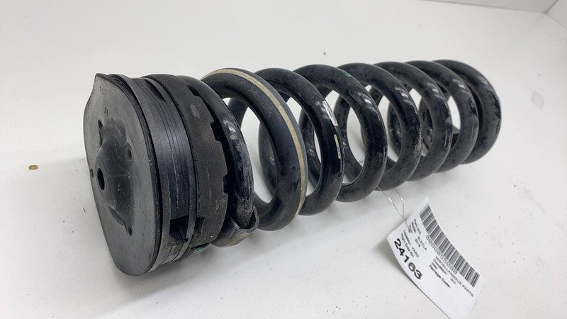 A1663240684 2016-2018 Mercedes-Benz GLE350 Rear Passenger Side Suspension Coil Spring Right