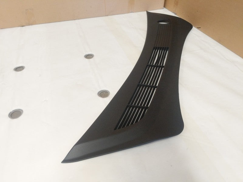 1081675 00 B 2017-2022 Tesla Model 3 M3 Windshield Cowl Rear Apron Underhood Trim Cover Panel