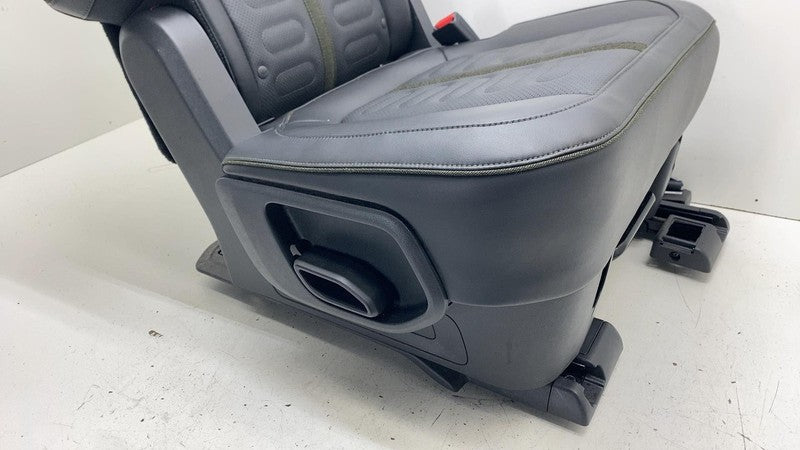 ⭕ 2022-2025 Rivian R1S Rear Right Seat Track 2nd Row Assembly Black Mo