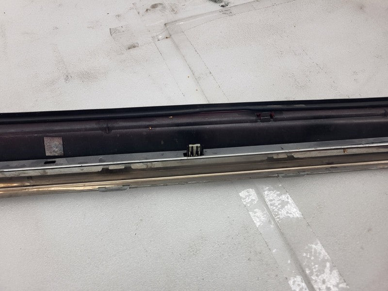 101221500E ⭕12-23 Model S Left Rocker Panel Scuff Plate Molding w/ Rubber Seal 1012215-00-E