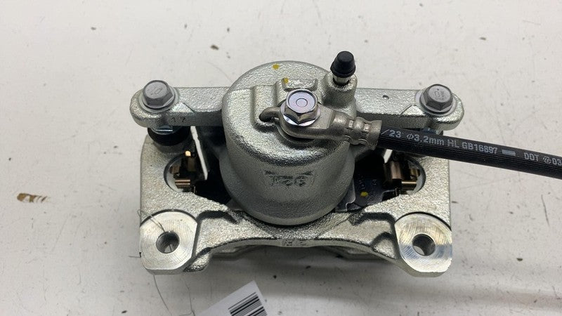 ⭕ 2020-2024 Toyota Prius Front Passenger Side Caliper w/ Brake Hose Line Right