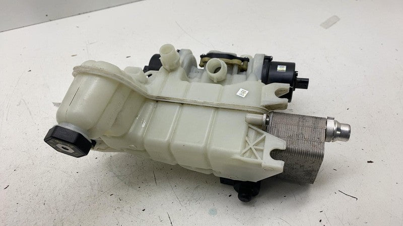 1097015-00-K ⭕ 2017-2020 Tesla Model 3 Reservoir Superbottle Tank Chiller Cooler 1097016-00-D