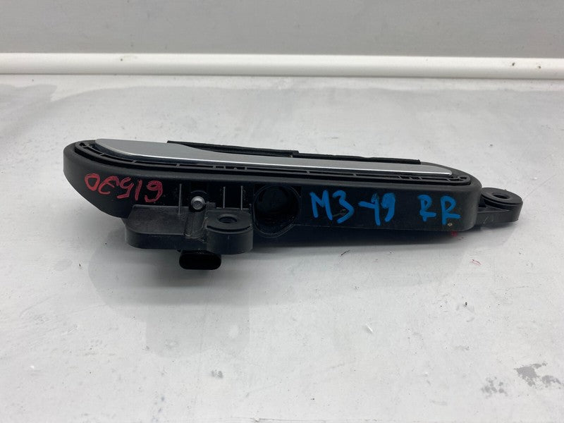 1081832 00 H ⭕17-20 Tesla Model 3 Front or Rear Exterior Door Handle Right Outer 1081832-00-H