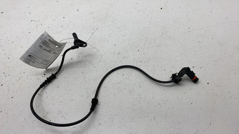 ⭕ 2013 2014 Mercedes E350 E-Class Left or Right ABS Wheel Speed Sensor Assembly