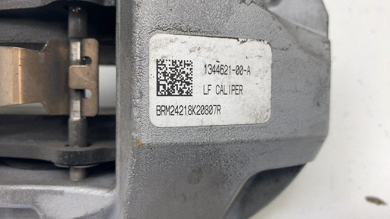 ⭕ 2024-2025 Tesla Model 3 Front Left Caliper w/ Brake Hose Line LH 134