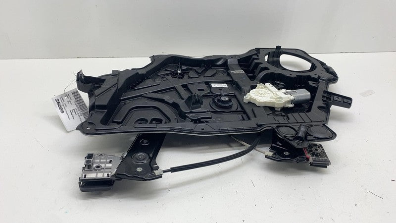 ⭕20-24 Model Y Front Right Door Window Regulator & Motor w/ Carrier 14