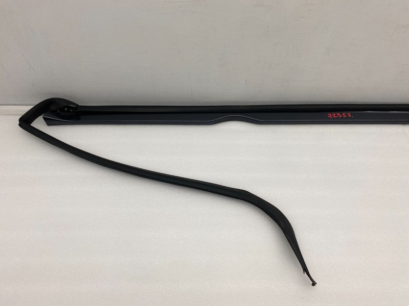 101221700G ⭕ 2012-2023 Tesla Model S MS Right Rocker Panel Scuff Plate Molding 1012217-00-G