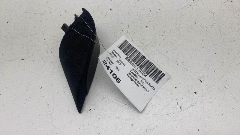 109568600E 2017-2023 Tesla Model 3 Front Passenger Side Audio Tweeter & Speaker Cover Right