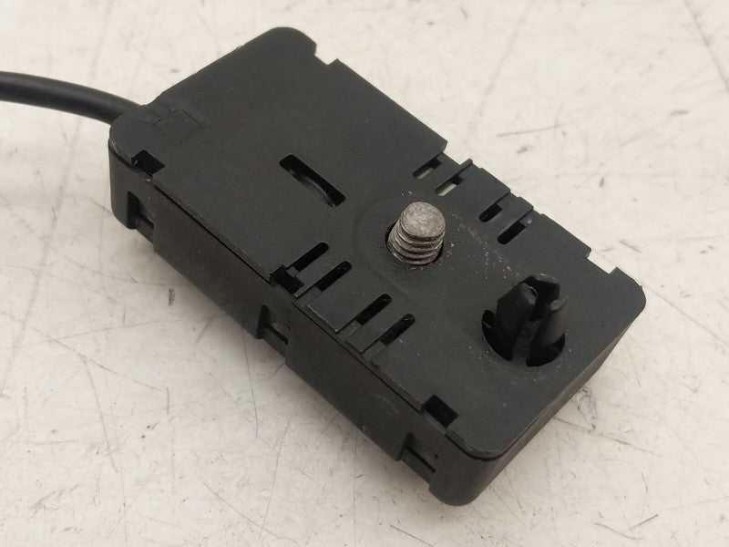 ⭕17-25 Tesla Model 3 Ground Side Noise Filter GND Antenna Amplifier 15