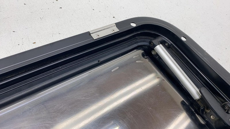 ⭕ 2014-2021 Ram ProMaster 1500 2500 3500 Rear Body Panel Glass Window Assembly