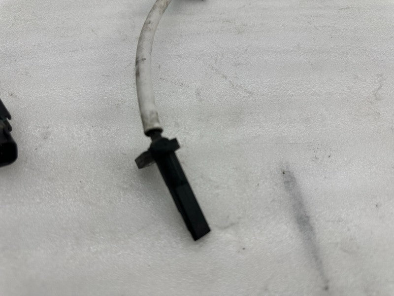 103779400B ⭕ 12-20 Model S Front Anti-Lock Brake System Wheel ABS Speed Sensor 1037794-00-B