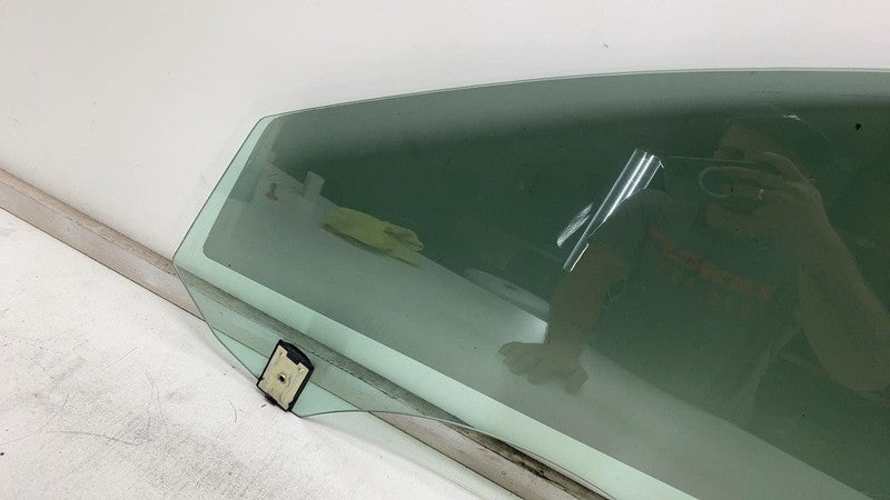 E9 43R-004530 ⭕ 2017-2019 Tesla Model 3 Front Driver Side Door Window Glass Left (Single Pane)