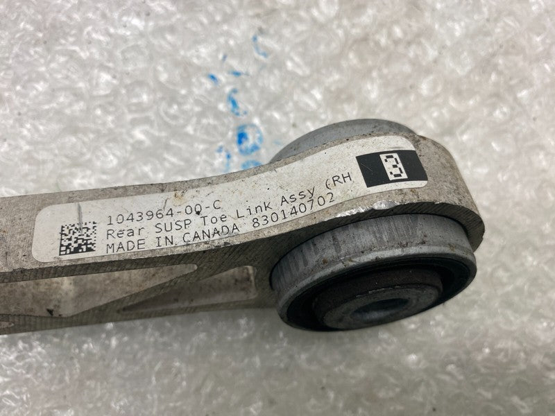 104396400C ⭕ 12-20 Model S Rear Right Suspension X-Axis Toe Link Control Arm 1043964-00-C