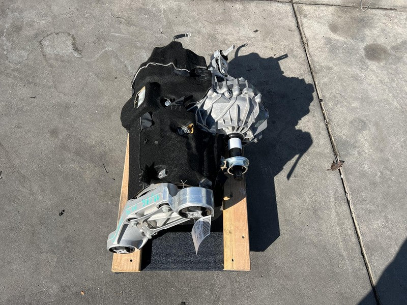 ⭕14-18 Model X S Front Drive Unit Engine Motor Inverter (FOR PARTS) 10