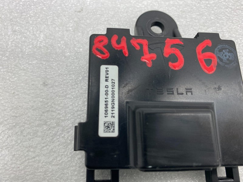1069651-00-D ⭕ 12-20 Tesla Model S MS Door Handle Controller Unit Control Module 1069651-00-D