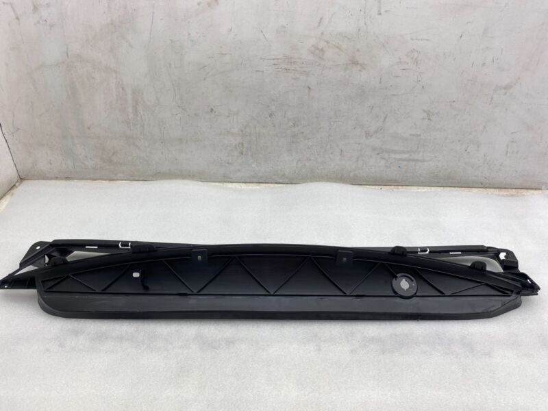 105784700D 2016-2020 Tesla Model S Front Upper Fascia Grille Cover Bumper Air Intake Duct