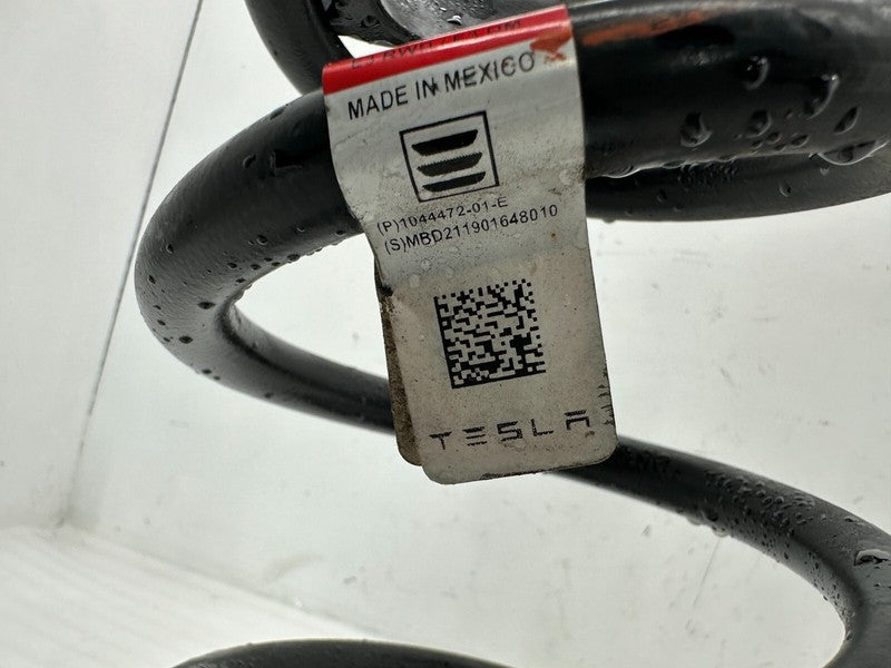 104447201E ⭕ 2017-2023 Tesla Model 3 Rear Left or Right Suspension Coil Spring 1044472-01-E