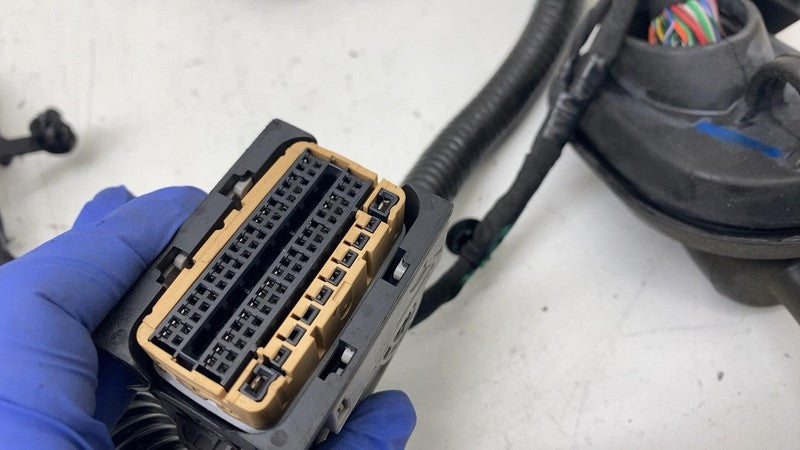 PT00891018 E ⭕ 2025 Rivian R1S Front End Engine Bay Wiring Harness Cable Wire PT00891018-E