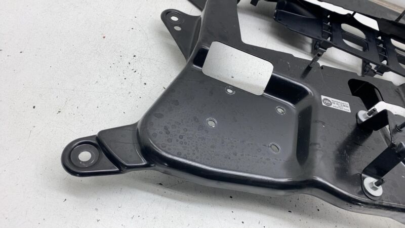2022 2023 2024 Chrysler Pacifica Battery Charger Bracket