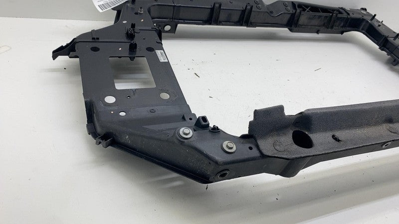 68292237AA ⭕ 17-25 Chrysler Pacifica Radiator Support Crossmember Closure Panel 68292237AA