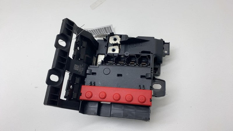 2018-2023 BMW 530e G30 Positive Battery Cable Distribution Fuse Box 68