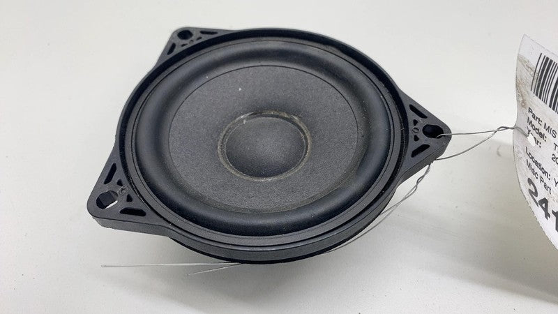 107974200C 2024-2025 Tesla Cybertruck Front Left or Right Dash Instrument Panel Speaker OEM