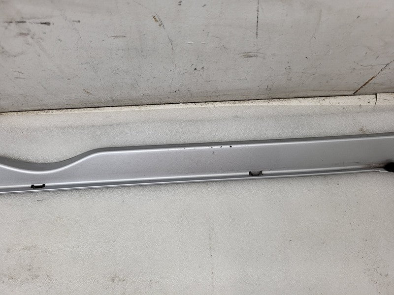 101221700F ⭕12-23 Tesla Model S Passenger Side Skirt Molding Scuff Plate Right 1012217-00-F