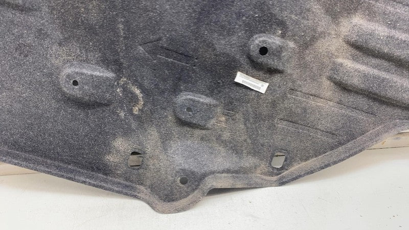 ⭕ 17-24 Chrysler Pacifica Rear Underbody Splash Shield Diffuser Panel