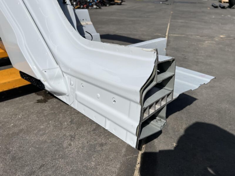 2012-2016 Tesla Model S Rear Quarter Panel Structural Cutout Right RH White PBCW