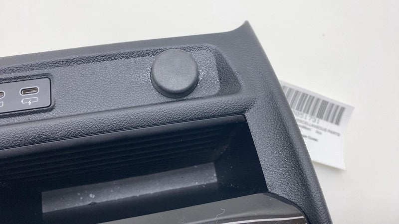 2020-2023 BMW 530e G30 Center Console Climate Control Air Vent Trim Pa