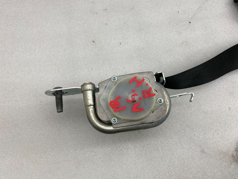 ⭕ 2016-2020 Tesla Model S Front Right 1st Row Seat Belt & Retractor 10