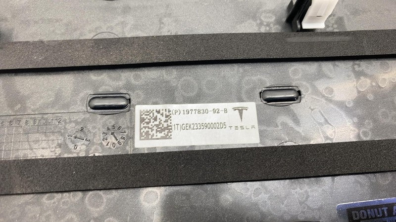 197783092B 2024-2025 Tesla Cybertruck Front Center Console Lower Center Floor Trim Cover