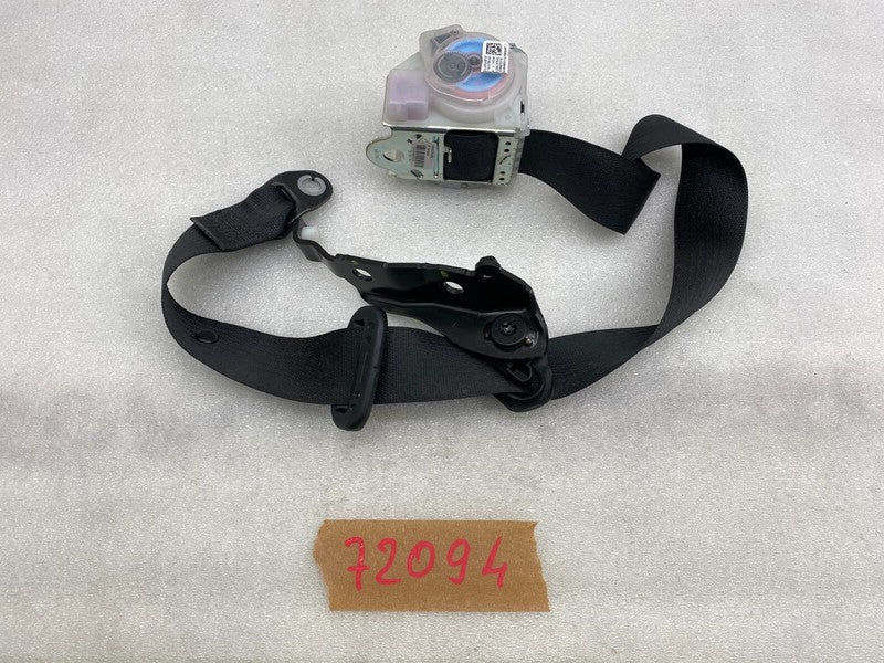 1023136 00 C ⭕ 12-15 Model S MS Rear Left or Right 2nd Row Seat Belt & Retractor 1023136-00-C