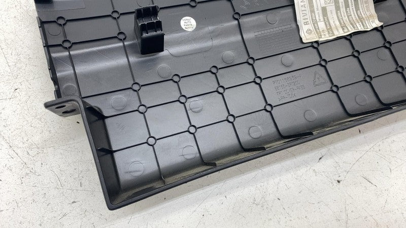 PT01168939 A ⭕ 2025 Rivian R1S Front Passenger Side Seat Trim Cover Panel Right PT01168939-A