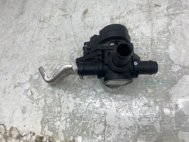 2012-2020 Tesla Model S MS Coolant Pump Cooling Valve Actuator 4-Way w/ Bracket