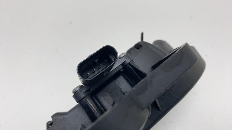 1528115-00-D 2020-2024 Tesla Model 3 Y Front or Rear Right Exterior Outer Door Handle Black