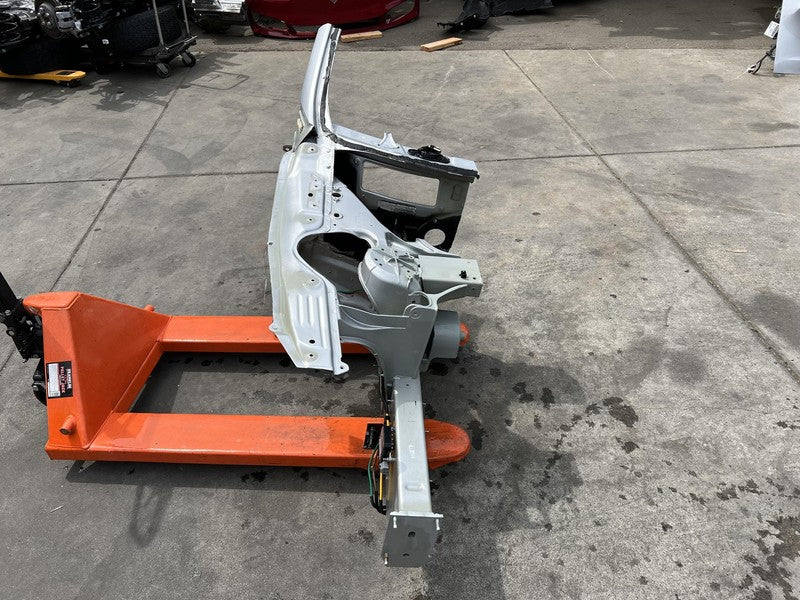 2012-2016 Tesla Model S MS Front Right Body Fender Horn Frame Rail Apron Cut Out