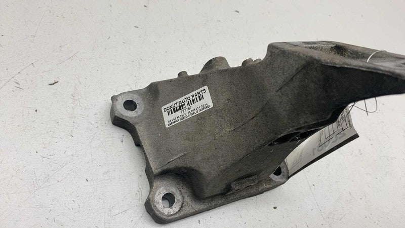 ⭕ 2014-2022 Range Rover Sport Front Right Engine Motor Mount Bracket R