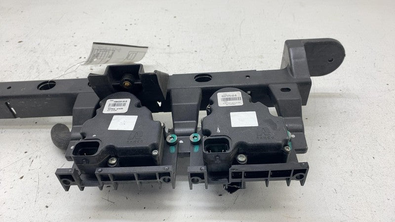 2016-2020 Tesla Model X MX Air Conditioning Radiator Fan Support Beam