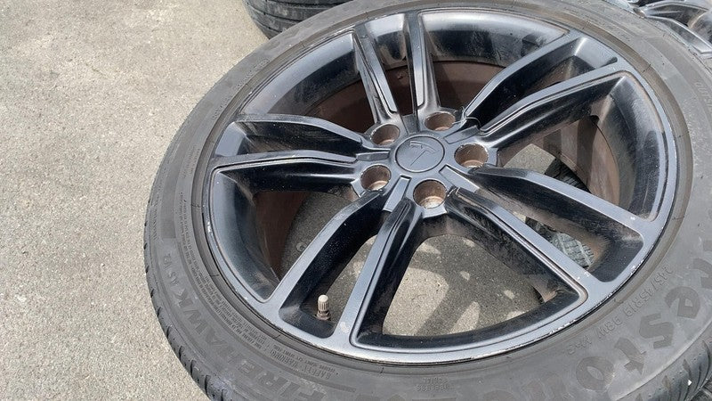 600721400D ⭕ 12-15 Model S MS SET of 4 Wheel Rim 19x8.0+40mm w/ Tire 245/45R19 6007214-00-D
